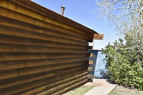 Chinook Cabins & RV Park