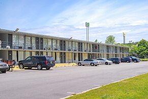 Masters Inn Selma/Smithfield I-95 By OYO
