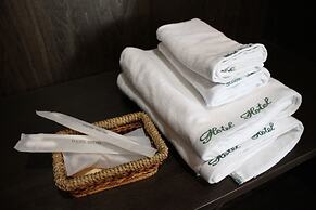 Petit Hotel Blaneneige