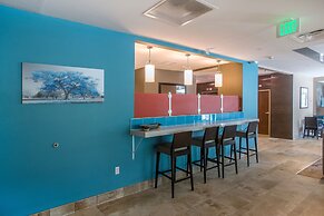 Staybridge Suites Denver Downtown by IHG