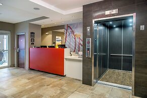 Staybridge Suites Denver Downtown by IHG