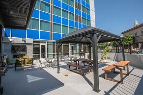 Staybridge Suites Denver Downtown by IHG