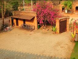 Thurizza Hotel