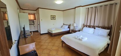 Marvin's Seaside Inn