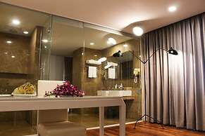 Grand Sokhalay Hotel