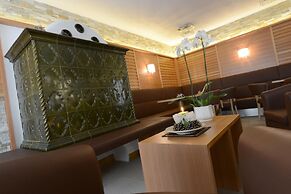 Cimon Dolomites Hotel