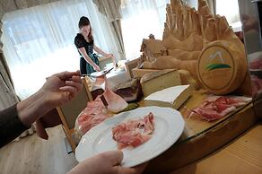 Cimon Dolomites Hotel