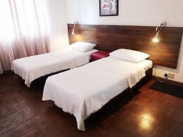 Lodge Paradize Hotel