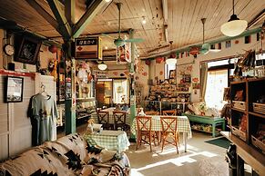 Dormitory Sandanya Guesthouse