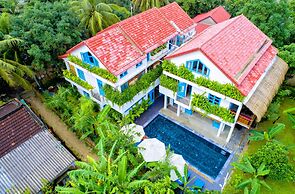 Life Beach Villa