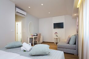 Balatura The Fine Bed & Breakfast