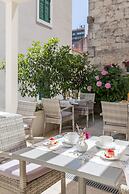 Balatura The Fine Bed & Breakfast