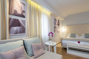 Balatura The Fine Bed & Breakfast