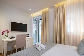 Balatura The Fine Bed & Breakfast