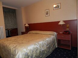 Hotel Emet
