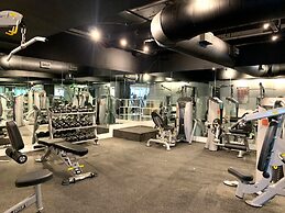 Deluxe Beach Resort - HORA RENTALS