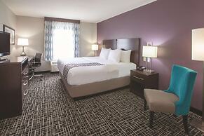 La Quinta Inn & Suites by Wyndham New Cumberland-Harrisburg