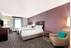 La Quinta Inn & Suites by Wyndham New Cumberland-Harrisburg