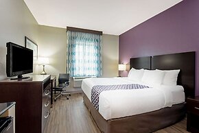 La Quinta Inn & Suites by Wyndham New Cumberland-Harrisburg