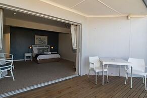 Dockside Guest House