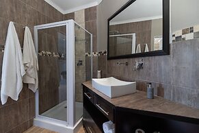 Dockside Guest House