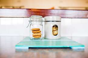 Woodlands Stop Over and Lodge