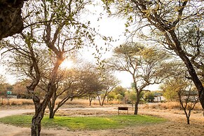 Woodlands Stop Over and Lodge