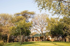 Woodlands Stop Over and Lodge