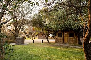 Woodlands Stop Over and Lodge