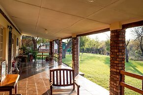 Woodlands Stop Over and Lodge