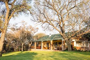 Woodlands Stop Over and Lodge