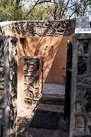 Woodlands Stop Over and Lodge