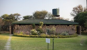 Woodlands Stop Over and Lodge