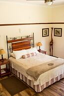 Woodlands Stop Over and Lodge