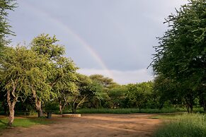Woodlands Stop Over and Lodge