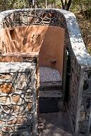 Woodlands Stop Over and Lodge