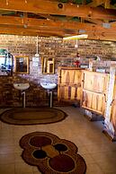 Woodlands Stop Over and Lodge