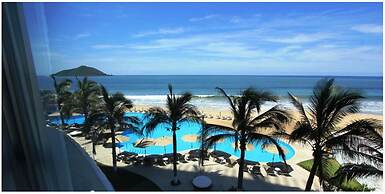 Park Royal Beach Mazatlán