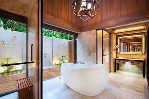 The St. Regis Maldives Vommuli Resort