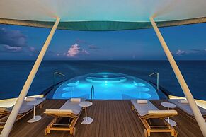 The St. Regis Maldives Vommuli Resort