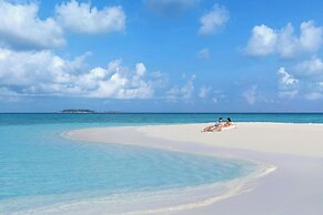 The St. Regis Maldives Vommuli Resort