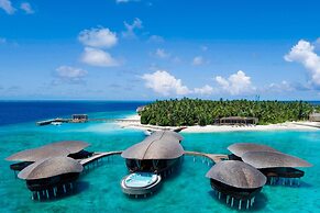 The St. Regis Maldives Vommuli Resort