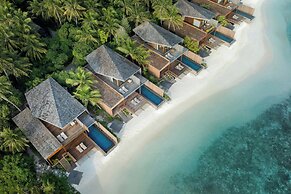 The St. Regis Maldives Vommuli Resort