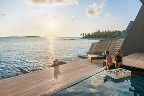 The St. Regis Maldives Vommuli Resort