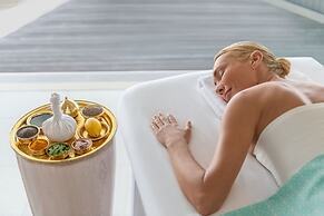 The St. Regis Maldives Vommuli Resort