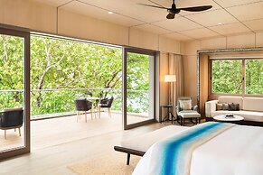 The St. Regis Maldives Vommuli Resort