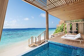 The St. Regis Maldives Vommuli Resort