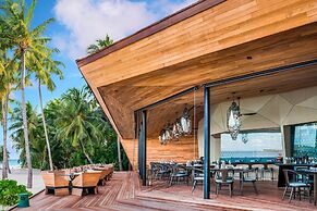 The St. Regis Maldives Vommuli Resort