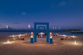 The St. Regis Maldives Vommuli Resort