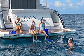 The St. Regis Maldives Vommuli Resort